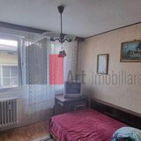 Brancoveanu, vanzare apartament decomandat 4 camere